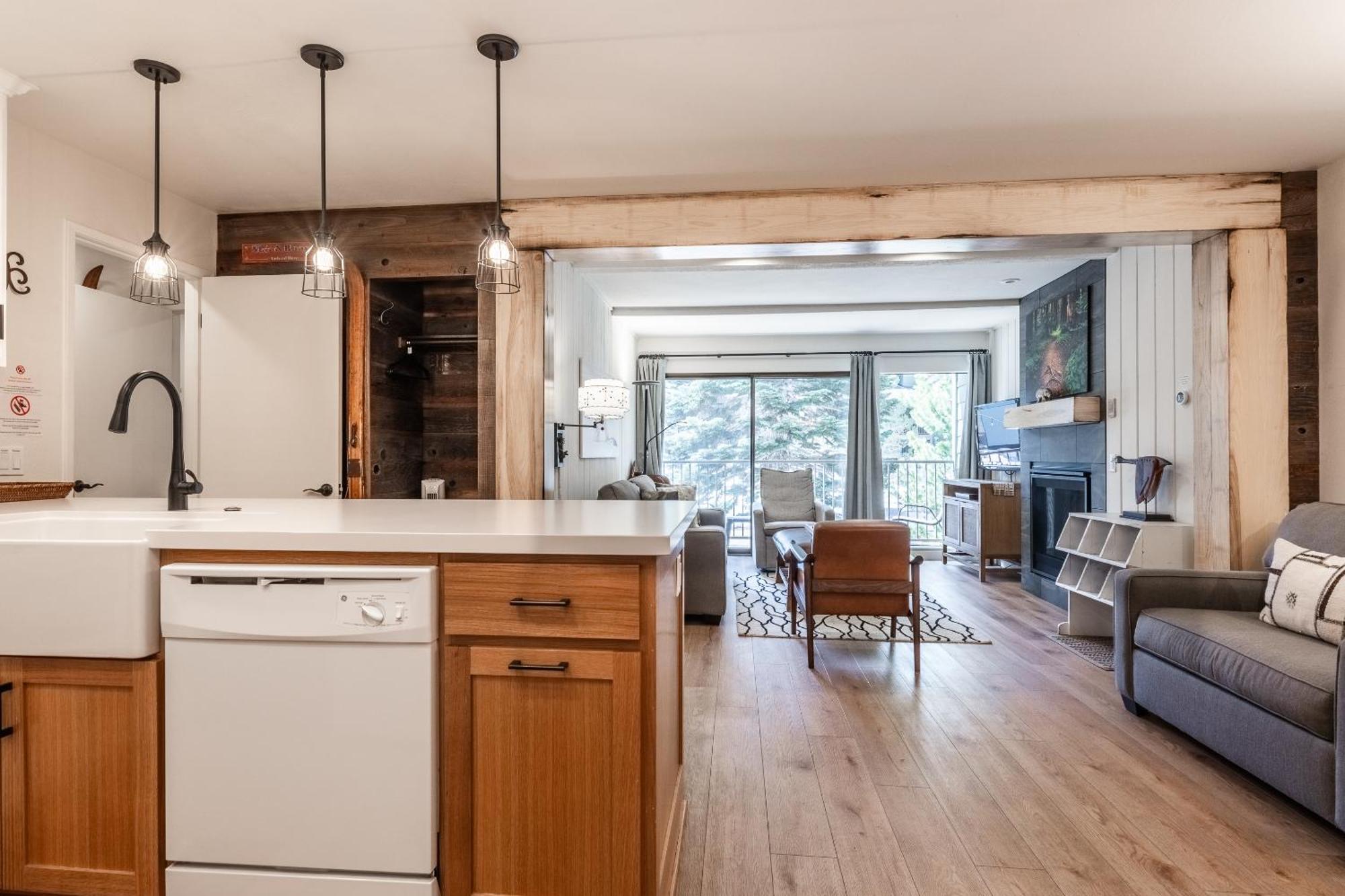 Fully Renovated! St Anton #17 Ski In Ski Out 1 Bedroom 1 Bathroom Condo! Sleeps Up To 4! Mammoth Lakes Exterior foto
